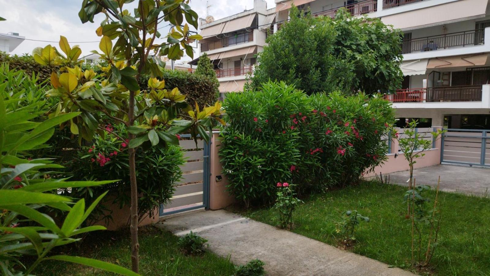 Renovated Apartment With Garden And Parking Space Peraía Exterior foto
